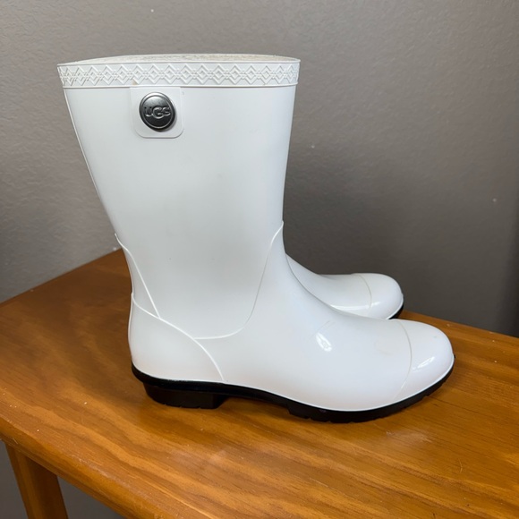 UGG Shoes - UGG  White Rain Boots